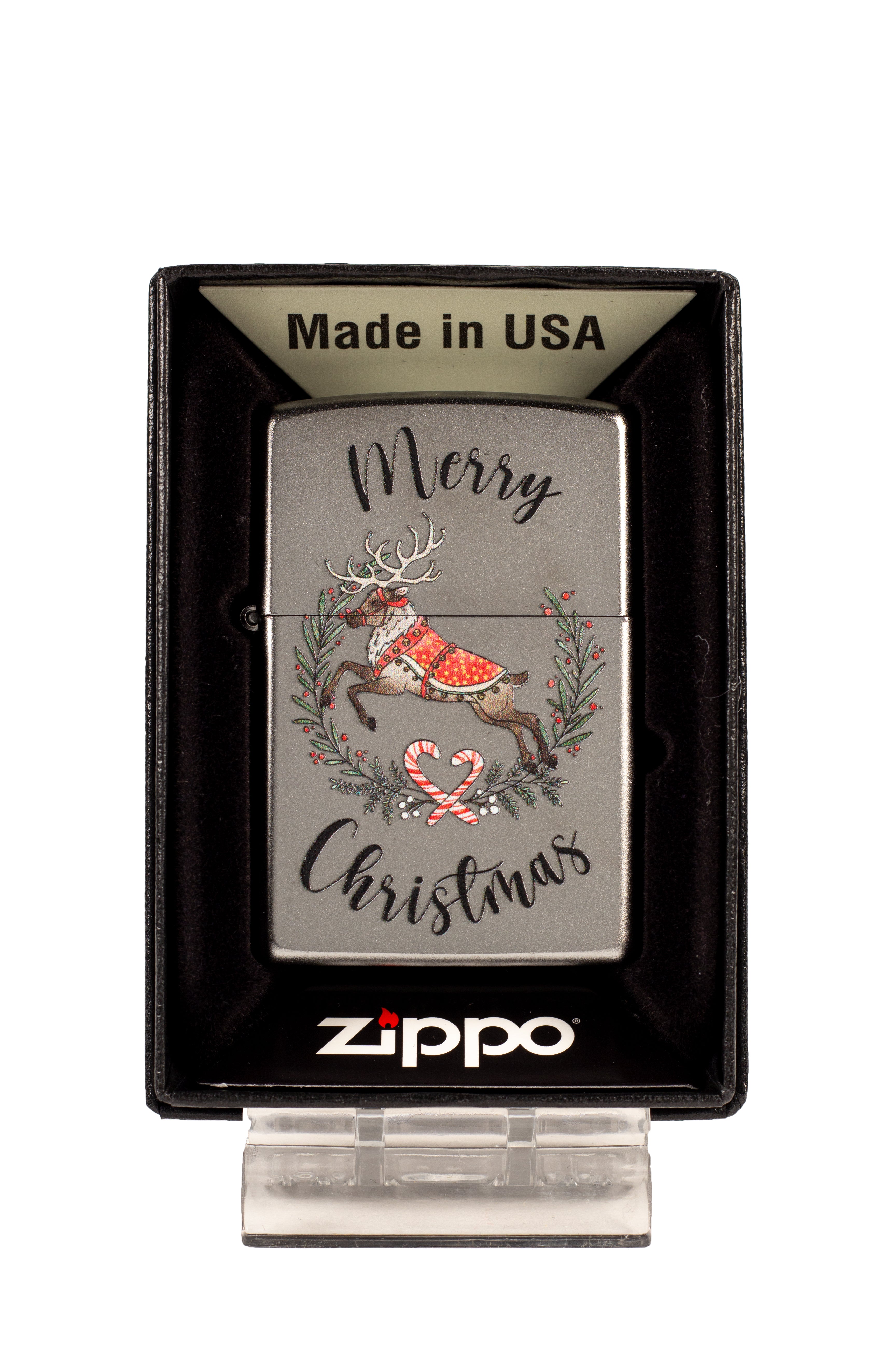 Merry Christmas Reindeer with Mistletoe and Candy Cane Wreath - Satin  Chrome Zippo Lighter